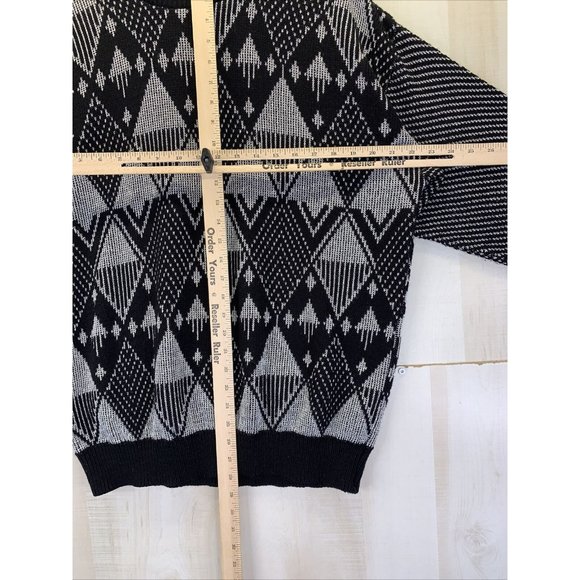 Vintage 90s Fortune Knits USA Black Silver Geometric Long Sleeve Womens Sweater - Picture 5 of 7